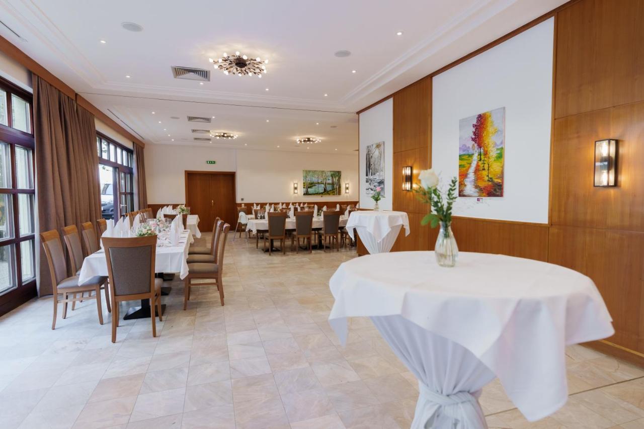 דויטשלנדסברג Gasthof-Restaurant Kollar Goebl מראה חיצוני תמונה